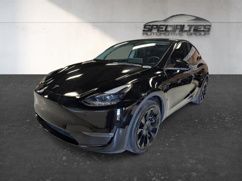 2023 Tesla Model Y Long Range 7-Passenger w/ Hardware 4 & Acceleration Boost - Photo 5 - Bountiful, UT 84010