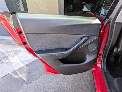 2021 Tesla Model Y Long Range 7-Passenger FSD Capable - Photo 23 - Bountiful, UT 84010