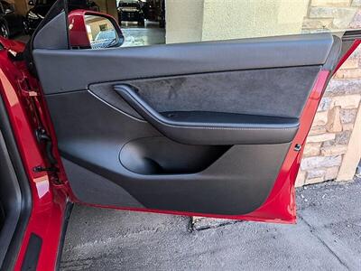 2021 Tesla Model Y Long Range 7-Passenger FSD Capable - Photo 28 - Bountiful, UT 84010