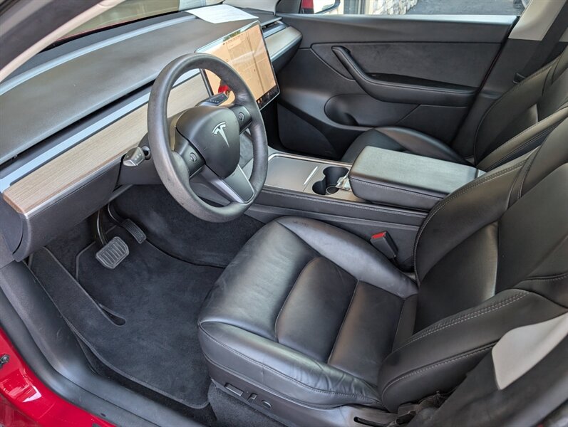 2021 Tesla Model Y Long Range 7-Passenger FSD Capable - Photo 2 - Bountiful, UT 84010