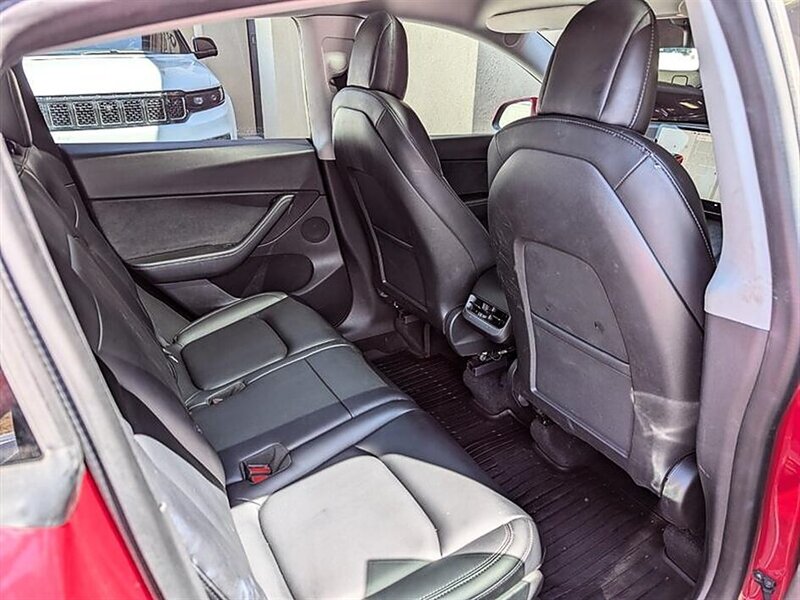 2021 Tesla Model Y Long Range 7-Passenger FSD Capable - Photo 27 - Bountiful, UT 84010