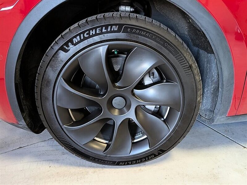 2021 Tesla Model Y Long Range 7-Passenger FSD Capable - Photo 15 - Bountiful, UT 84010