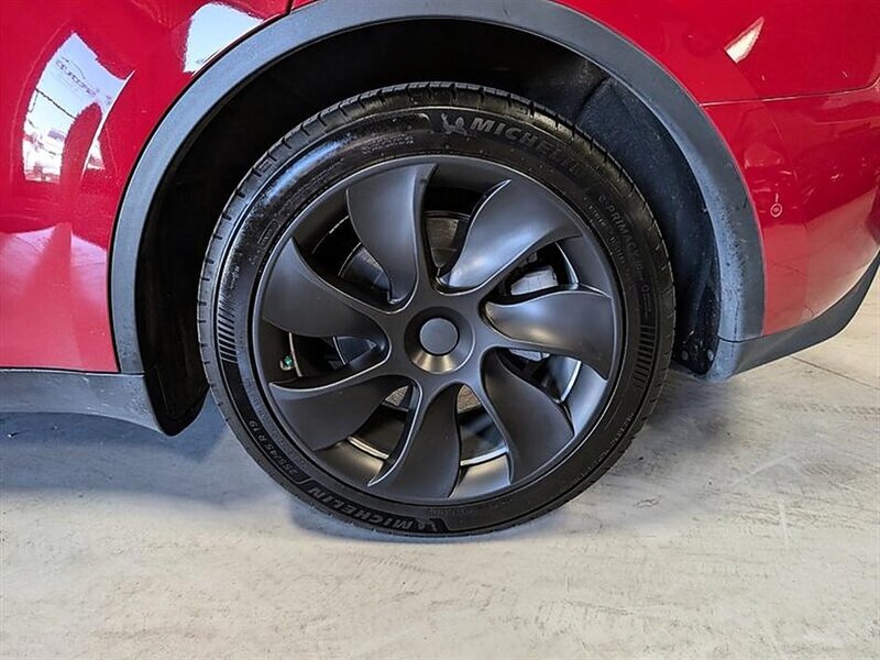 2021 Tesla Model Y Long Range 7-Passenger FSD Capable - Photo 14 - Bountiful, UT 84010
