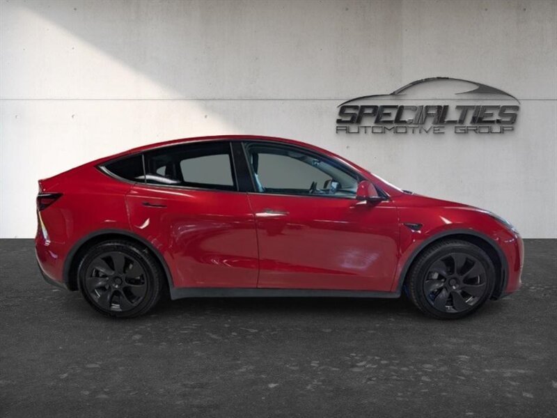 2021 Tesla Model Y Long Range 7-Passenger FSD Capable - Photo 11 - Bountiful, UT 84010