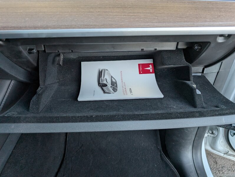 2023 Tesla Model Y Long Range - Photo 32 - Bountiful, UT 84010