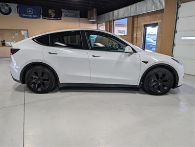 2023 Tesla Model Y Long Range - Photo 11 - Bountiful, UT 84010
