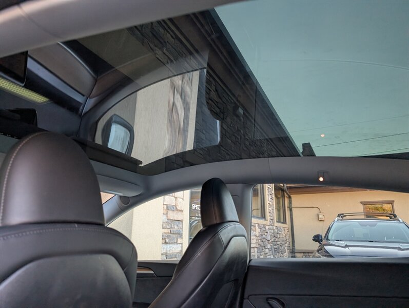 2023 Tesla Model Y Long Range - Photo 26 - Bountiful, UT 84010