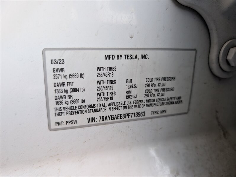 2023 Tesla Model Y Long Range - Photo 34 - Bountiful, UT 84010