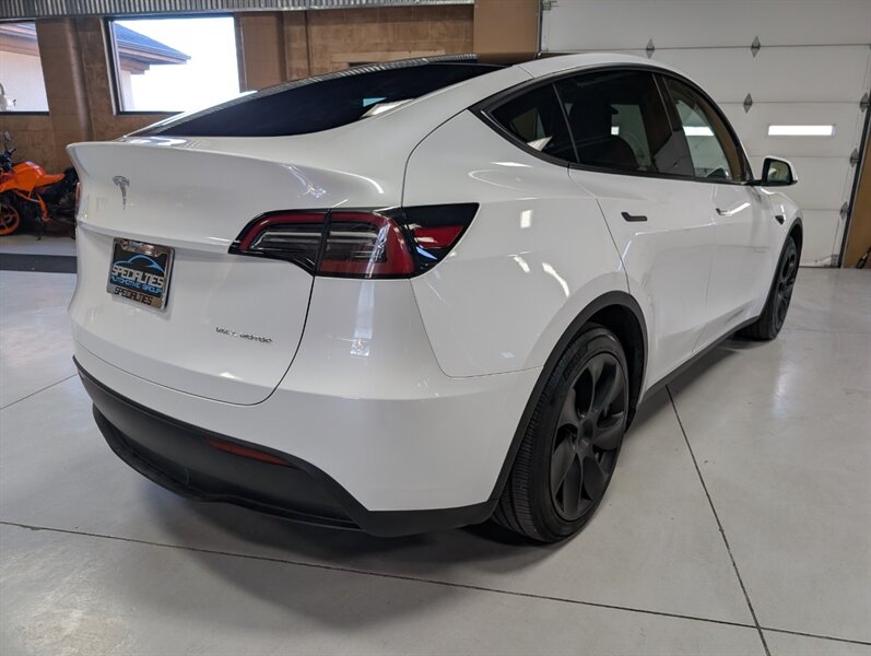2023 Tesla Model Y Long Range - Photo 10 - Bountiful, UT 84010