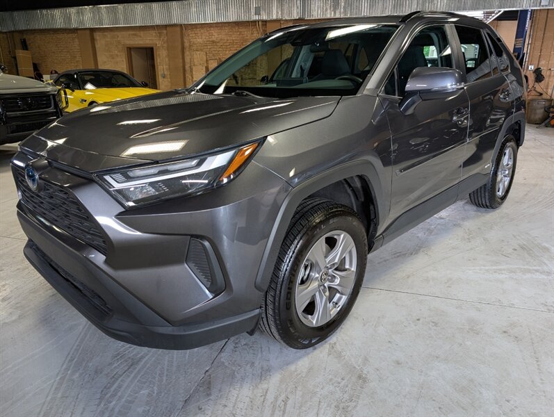 2024 Toyota RAV4 Hybrid LE - Photo 5 - Bountiful, UT 84010