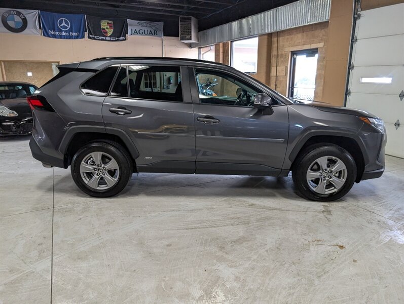 2024 Toyota RAV4 Hybrid LE - Photo 11 - Bountiful, UT 84010
