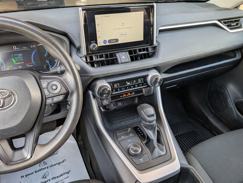 2024 Toyota RAV4 Hybrid LE - Photo 23 - Bountiful, UT 84010