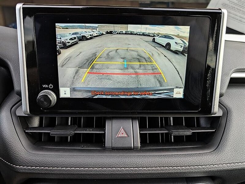 2024 Toyota RAV4 Hybrid LE - Photo 24 - Bountiful, UT 84010
