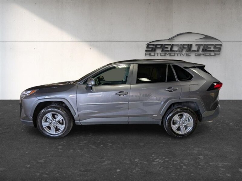 2024 Toyota RAV4 Hybrid LE - Photo 7 - Bountiful, UT 84010