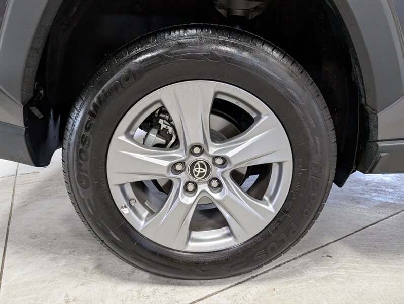 2024 Toyota RAV4 Hybrid LE - Photo 13 - Bountiful, UT 84010