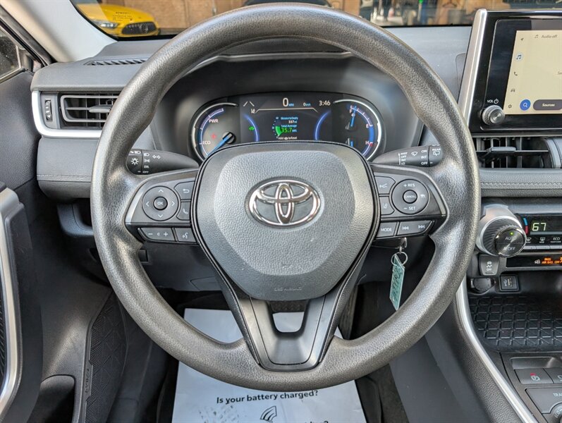 2024 Toyota RAV4 Hybrid LE - Photo 19 - Bountiful, UT 84010
