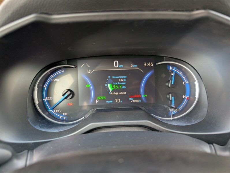 2024 Toyota RAV4 Hybrid LE - Photo 20 - Bountiful, UT 84010