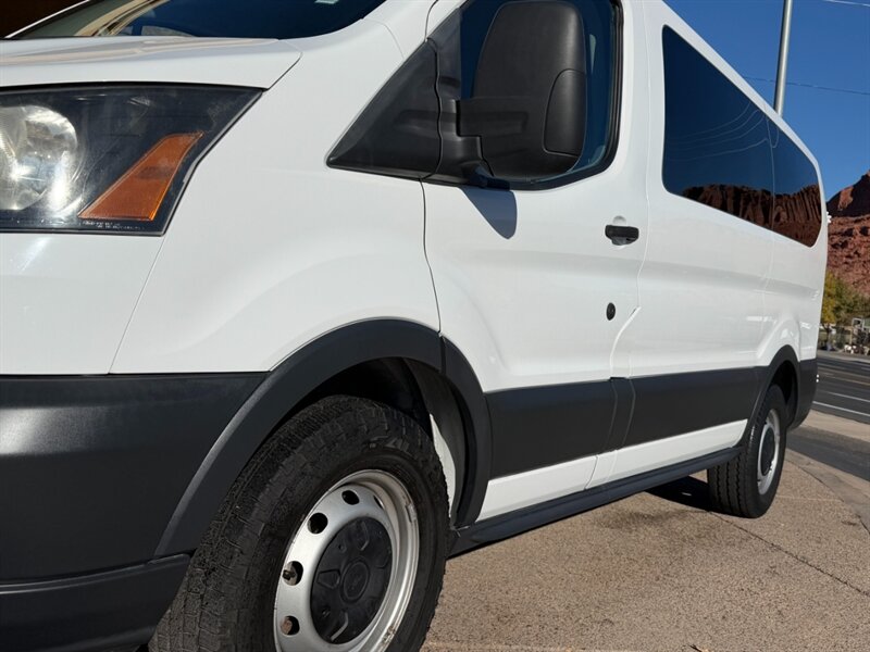 2016 Ford Transit 150 XL - Photo 22 - St. George, UT 84770-2625