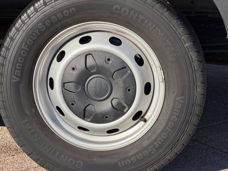 2016 Ford Transit 150 XL - Photo 35 - St. George, UT 84770-2625