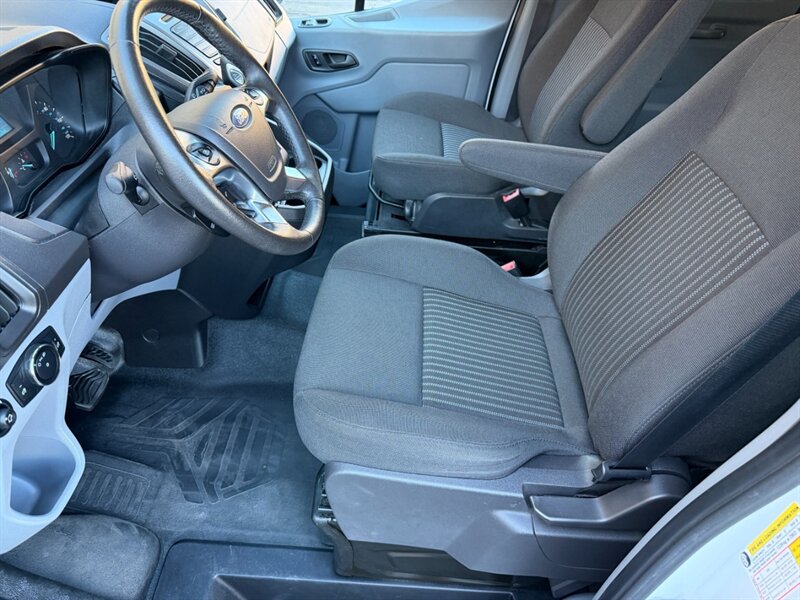 2016 Ford Transit 150 XL - Photo 8 - St. George, UT 84770-2625