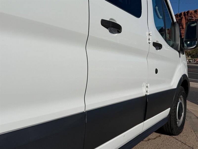 2016 Ford Transit 150 XL - Photo 30 - St. George, UT 84770-2625