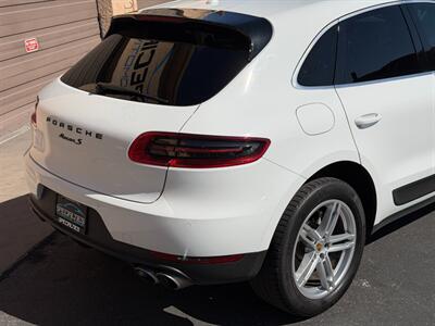 2018 Porsche Macan S   - Photo 16 - St. George, UT 84770-2625