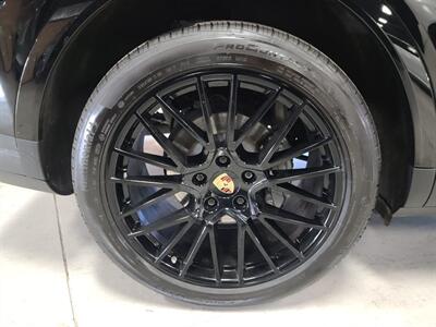 2023 Porsche Cayenne S - Photo 13 - Bountiful, UT 84010