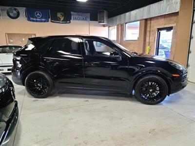 2023 Porsche Cayenne S - Photo 11 - Bountiful, UT 84010