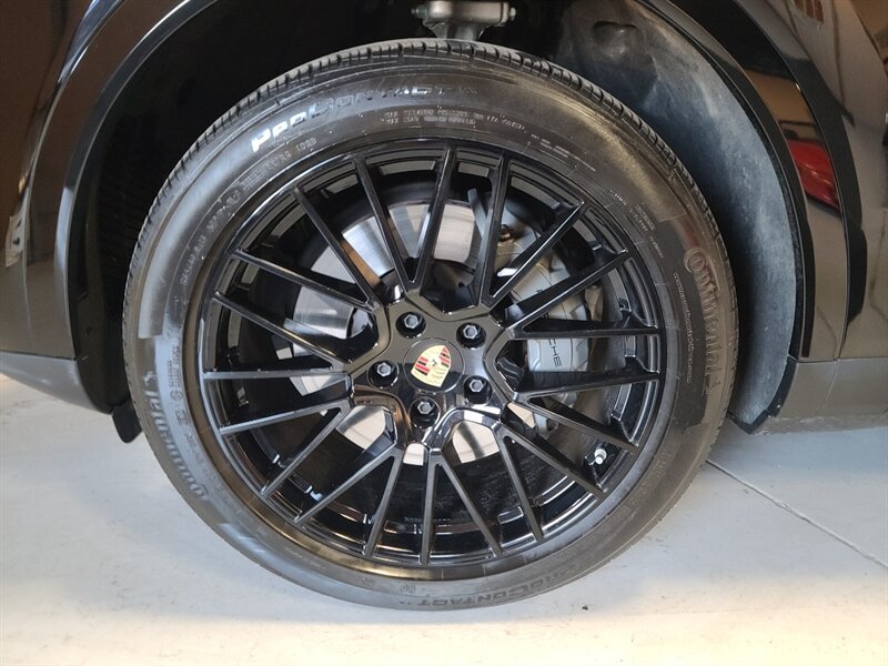 2023 Porsche Cayenne S - Photo 15 - Bountiful, UT 84010