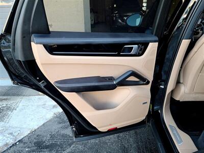 2023 Porsche Cayenne S   - Photo 23 - Bountiful, UT 84010
