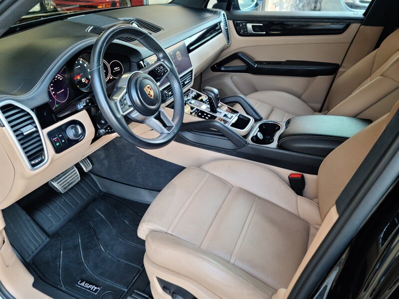 2023 Porsche Cayenne S - Photo 2 - Bountiful, UT 84010