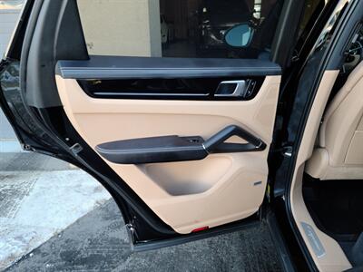 2023 Porsche Cayenne S - Photo 23 - Bountiful, UT 84010