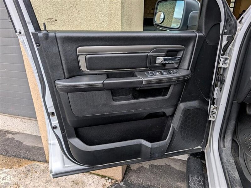 2018 RAM 1500 Night Edition - Photo 20 - Bountiful, UT 84010