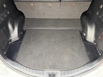 2017 Toyota RAV4 Hybrid SE   - Photo 41 - St. George, UT 84770-2625