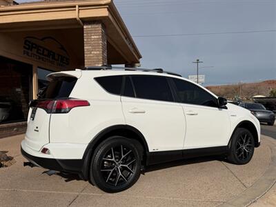 2017 Toyota RAV4 Hybrid SE   - Photo 32 - St. George, UT 84770-2625