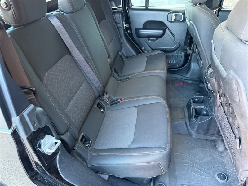 2022 Jeep Gladiator Mojave - Photo 14 - St. George, UT 84770-2625