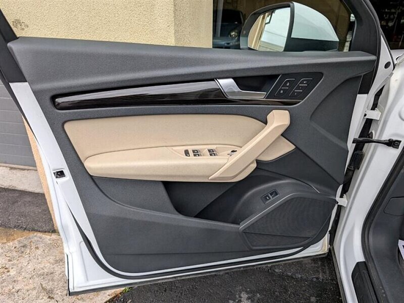 2018 Audi Q5 2.0T quattro Premium - Photo 18 - Bountiful, UT 84010