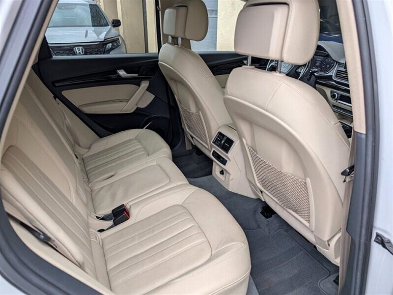 2018 Audi Q5 2.0T quattro Premium - Photo 29 - Bountiful, UT 84010