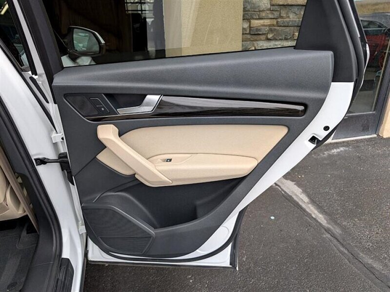 2018 Audi Q5 2.0T quattro Premium - Photo 28 - Bountiful, UT 84010