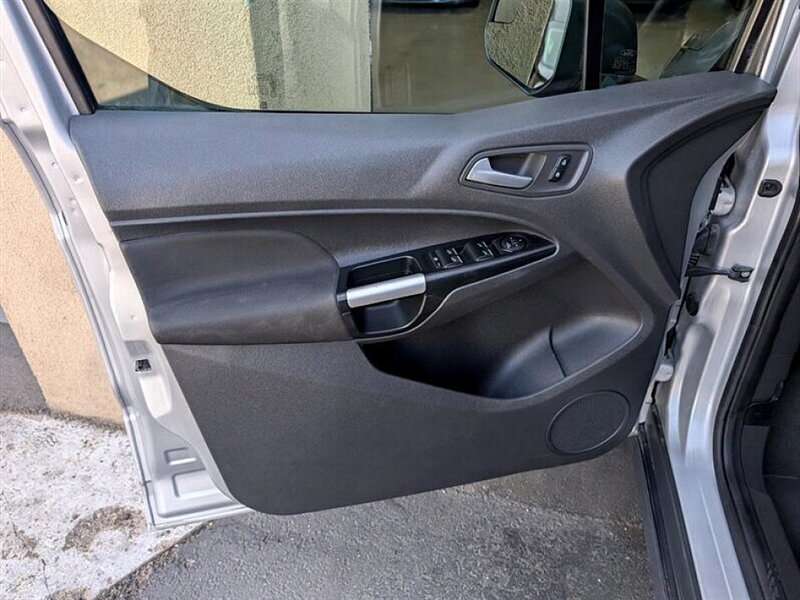 2018 Ford Transit Connect XLT   - Photo 18 - St. George, UT 84770-2625