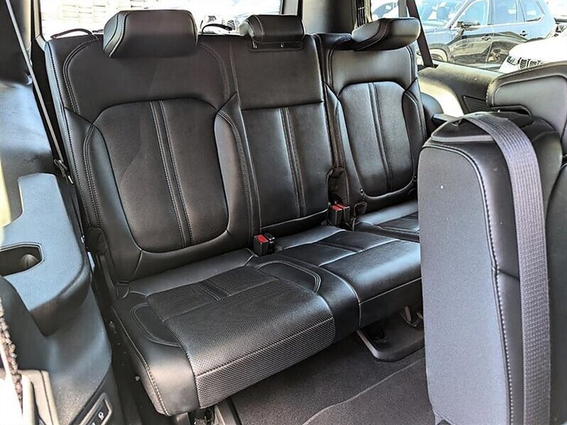 2025 Jeep Wagoneer L Series II - Photo 31 - Bountiful, UT 84010