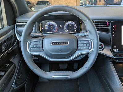 2025 Jeep Wagoneer L Series II   - Photo 19 - Bountiful, UT 84010