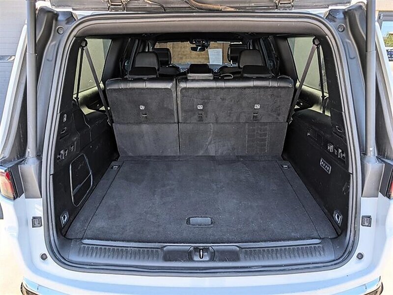 2025 Jeep Wagoneer L Series II - Photo 33 - Bountiful, UT 84010