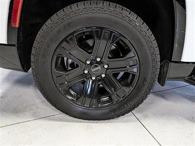 2025 Jeep Wagoneer L Series II - Photo 13 - Bountiful, UT 84010