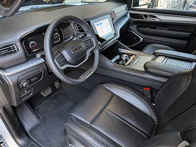 2025 Jeep Wagoneer L Series II - Photo 2 - Bountiful, UT 84010