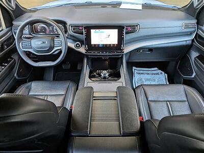 2025 Jeep Wagoneer L Series II - Photo 3 - Bountiful, UT 84010