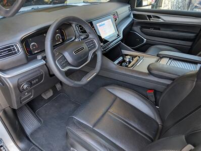 2025 Jeep Wagoneer L Series II   - Photo 2 - Bountiful, UT 84010