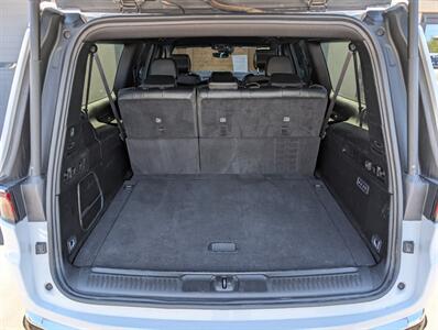 2025 Jeep Wagoneer L Series II   - Photo 33 - Bountiful, UT 84010