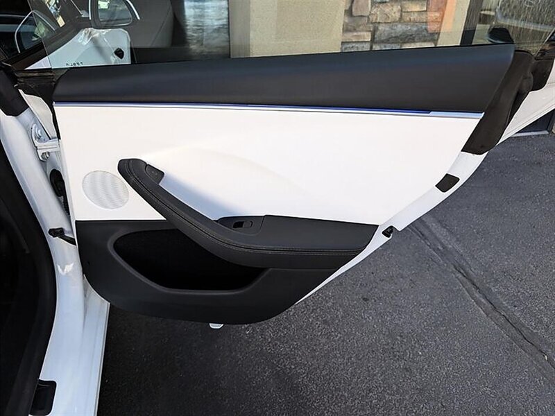 2025 Tesla Model 3 Long Range w/ Hardware 4 - Photo 28 - Bountiful, UT 84010