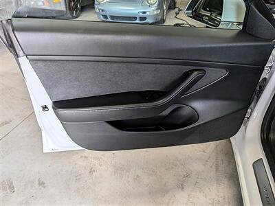 2020 Tesla Model 3 Long Range FSD Capable - Photo 18 - Bountiful, UT 84010
